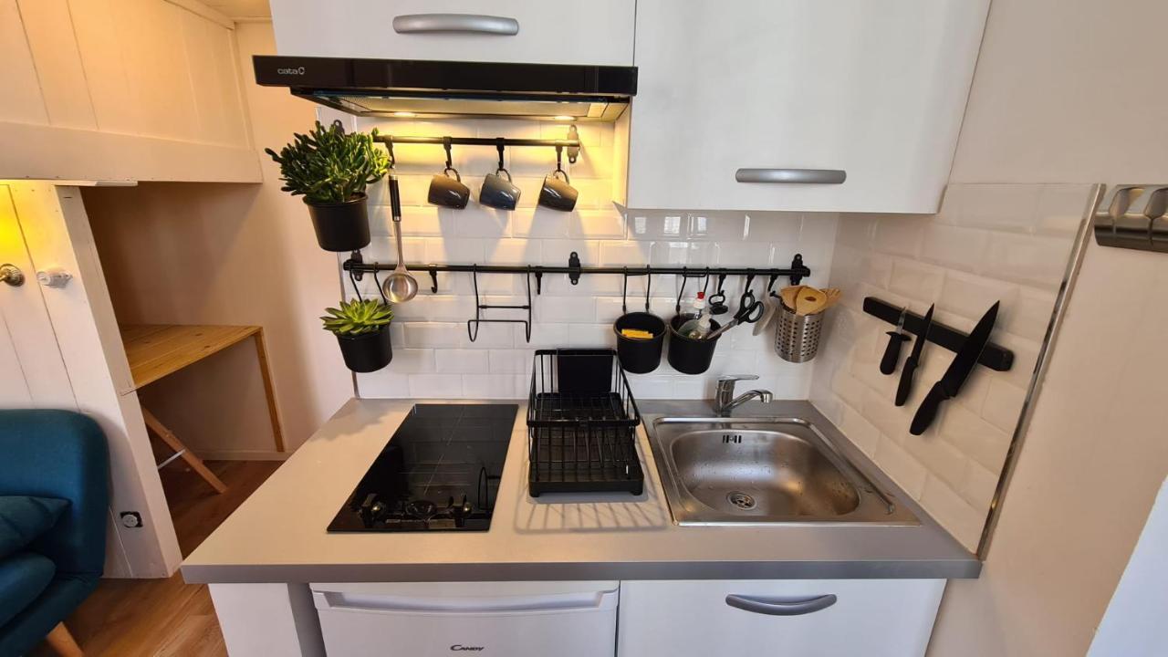Beau Studio A 30M De La Plage / Beautiful Studio 30M From The Beach تروفيي سور مير المظهر الخارجي الصورة