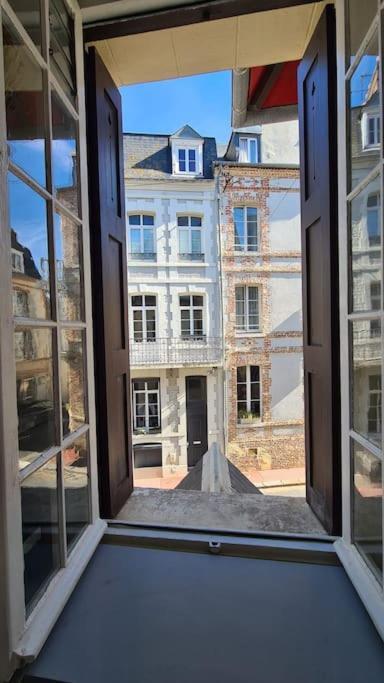 Beau Studio A 30M De La Plage / Beautiful Studio 30M From The Beach تروفيي سور مير المظهر الخارجي الصورة